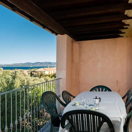Amazing & Comfy - With Private Parking * Olbia